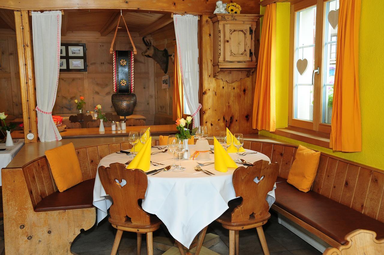 Berggasthaus Gemsli Saint Antonien ภายนอก รูปภาพ